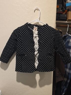 Cat & Jack Black Quilted Puffer Jacket with White Polka Dots